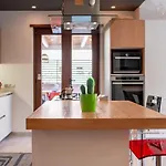 Ferienhaus Family House *